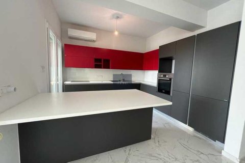 3 dormitorios Apartment en Agios Tychonas, Cyprus No. 84137 10