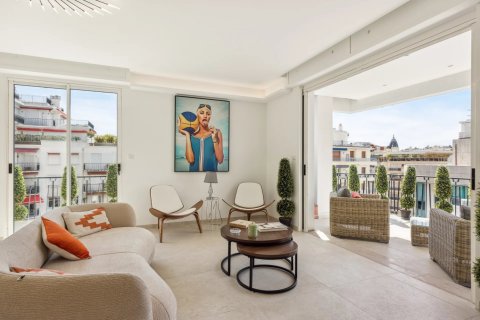 2 chambres Appartement à Cannes, France No. 99794 2