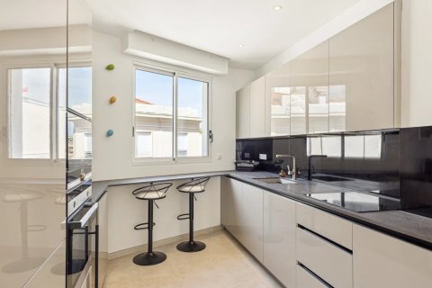 2 chambres Appartement à Cannes, France No. 99794 5