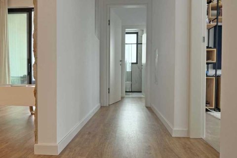 3 bedrooms Apartment in Agios Athanasios, Cyprus No. 104058 8