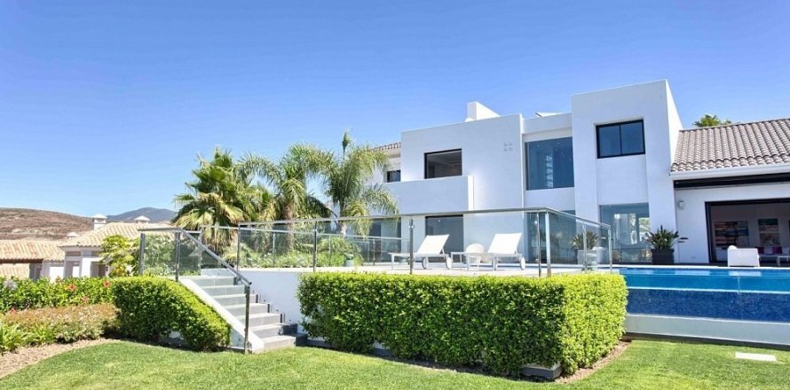 5 bedrooms Properties in Cat Trinh, Vietnam No. 25266