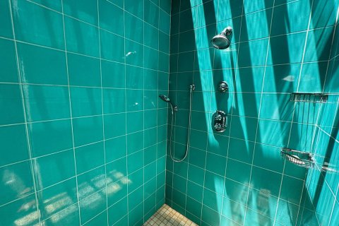 5 bedrooms Villa in Johnsons Point, Antigua and Barbuda No. 61409 14