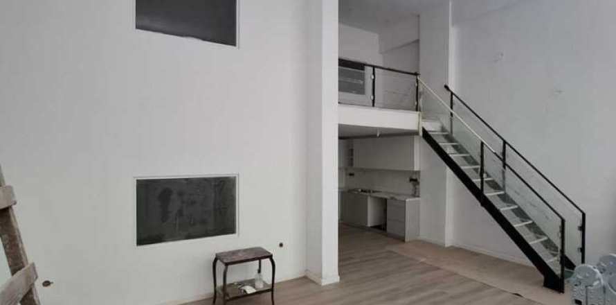 3 bedrooms Apartment in Athens, Greece No. 107934