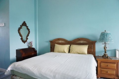 8 bedrooms Commercial property in Chiang Mai, Thailand No. 97515 2