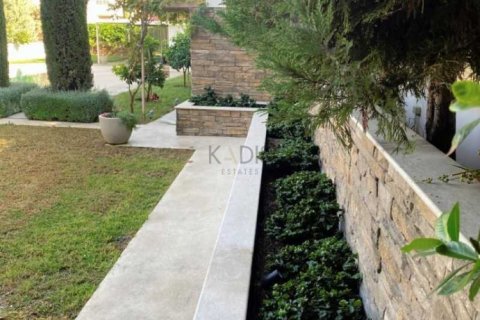 5 dormitorios Villa en Aradippou, Cyprus No. 80750 6