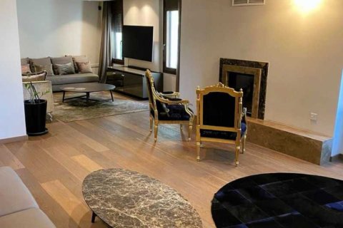 5 dormitorios Villa en Aradippou, Cyprus No. 80750 11