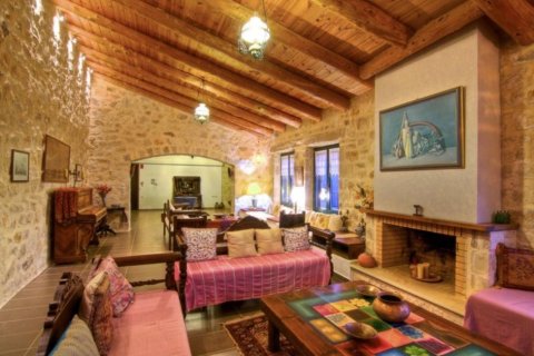 Вилла с 7 спальнями в Ретимнон, Греция №109520 4