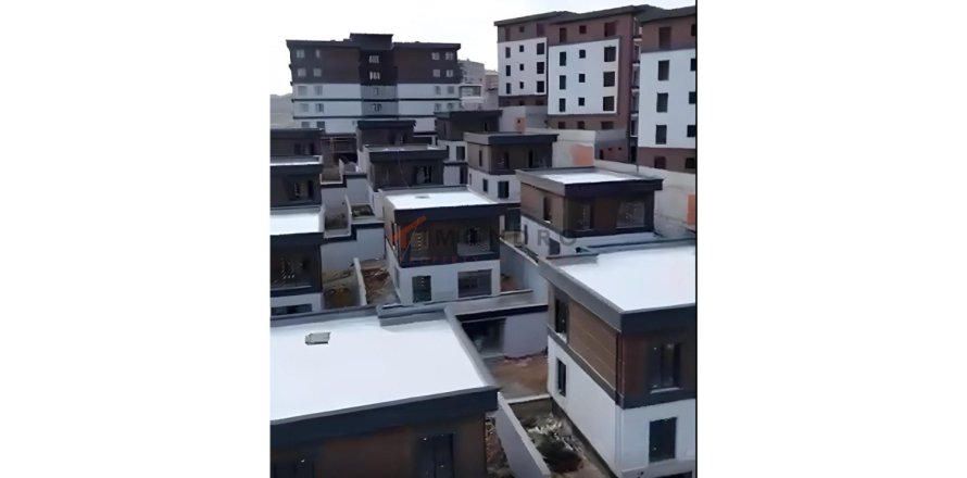 4 chambres Appartement à Basaksehir, Turkey No. 122703