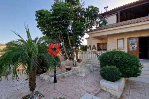 5 bedrooms House in Pyla, Cyprus No. 82738 1