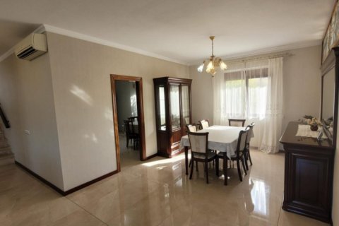 5 bedrooms Villa in Nam Xay, Vietnam No. 84904 6