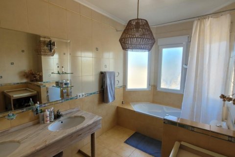 5 bedrooms Villa in Nam Xay, Vietnam No. 84904 17