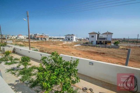 4 bedrooms Villa in Frenaros, Cyprus No. 31034 2