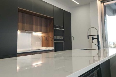 3 bedrooms Penthouse in Limassol, Cyprus No. 102412 11