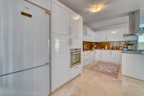 3 bedrooms Villa in Binh Duong, Vietnam No. 15427 2