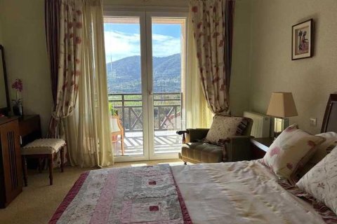 Дом с 4 спальнями в Ланейя, Кипр №76166 7