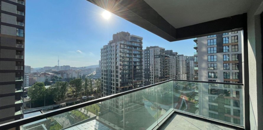 2 dormitorios Apartment en Istanbul, Turkey No. 15015