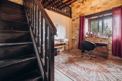 5 bedrooms House in Pano Akourdaleia, Cyprus No. 31546 15