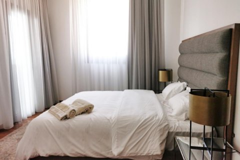 4 bedrooms Apartment in Limassol, Cyprus No. 106465 5