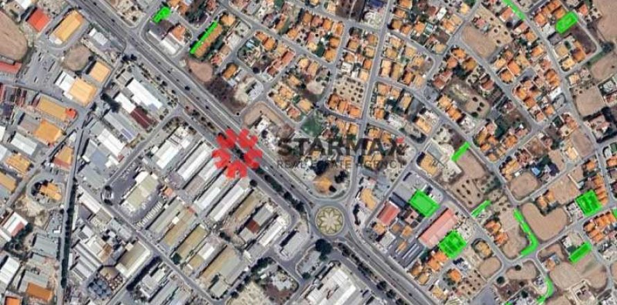 Commercial property in Aradippou, Cyprus No. 82515