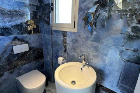 6 dormitorios House en Mouttagiaka, Cyprus No. 31871 4