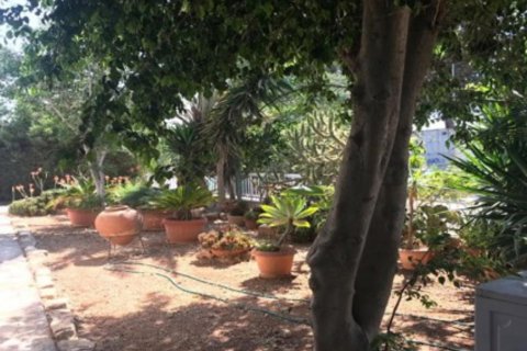 3 bedrooms Villa in Limassol, Cyprus No. 106079 5