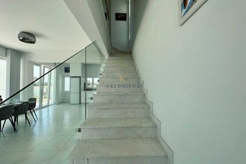 Дом с 3 спальнями в Ларнака, Кипр №31686 11