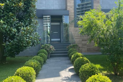 5 bedrooms Villa in Khanh Hoa, Vietnam No. 14845 1