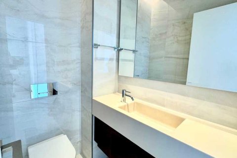 3 bedrooms Apartment in Limassol, Cyprus No. 80902 4