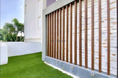 3 dormitorios House en Aradippou, Cyprus No. 74855 7