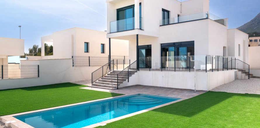 3 bedrooms Villa in My Thanh, Vietnam No. 111040