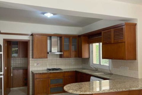 4 bedrooms Villa in Limassol, Cyprus No. 82408 5