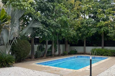 4 bedrooms Villa in Limassol, Cyprus No. 82408 4