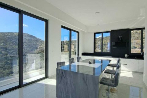 7 bedrooms House in Agios Tychonas, Cyprus No. 31179 14