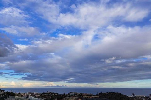 7 bedrooms House in Agios Tychonas, Cyprus No. 31179 1