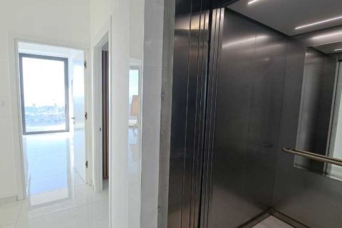 7 bedrooms House in Agios Tychonas, Cyprus No. 31179 16