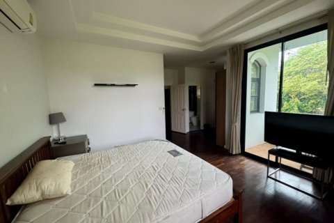 4 bedrooms House in Bangkok, Thailand No. 95835 16