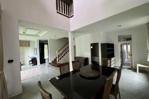 4 bedrooms House in Bangkok, Thailand No. 95835 4