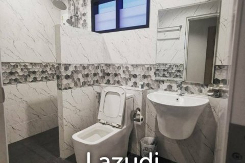 4 bedrooms House in Chiang Mai, Thailand No. 97962 7