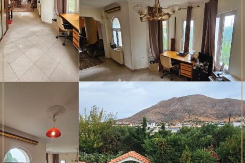 6 bedrooms Villa in Kalyvia Thorikou, Greece No. 117887 4