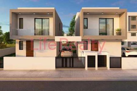 3 bedrooms House in Paphos, Cyprus No. 101251 3