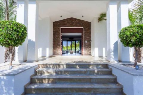 6 dormitorios Villa en Pegeia, Cyprus No. 84372 1