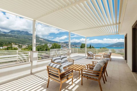 2 bedrooms Apartment in Herceg Novi, Montenegro No. 79260 15