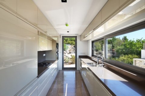 4 bedrooms Villa in Tsada, Cyprus No. 37459 5