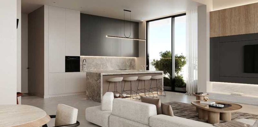 3 bedrooms Apartment in Limassol, Cyprus No. 103272