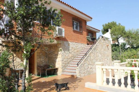 9 bedrooms Villa in Benidorm, Spain No. 111761