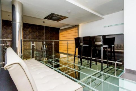 3 bedrooms Apartment in Nicosia, Cyprus No. 105937 11