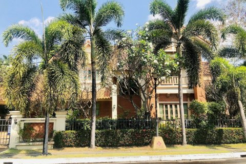 4 dormitorios House en Chiang Mai, Thailand No. 97771 1