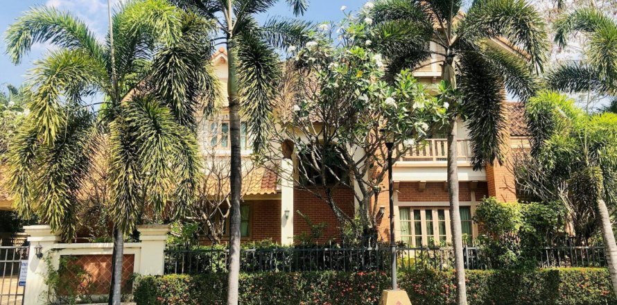 4 dormitorios House en Chiang Mai, Thailand No. 97771