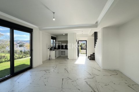 3 chambres Villa à Nenh, Vietnam No. 20817 5