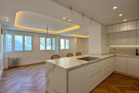 3 dormitorios Apartment en Thanh Son, Vietnam No. 83864 2